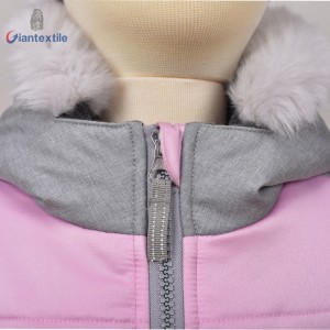 Modern Design Kid Winter Wear Two layers Polyester Warm Pink Good Hand Feel Jacket For Girl With Hat
